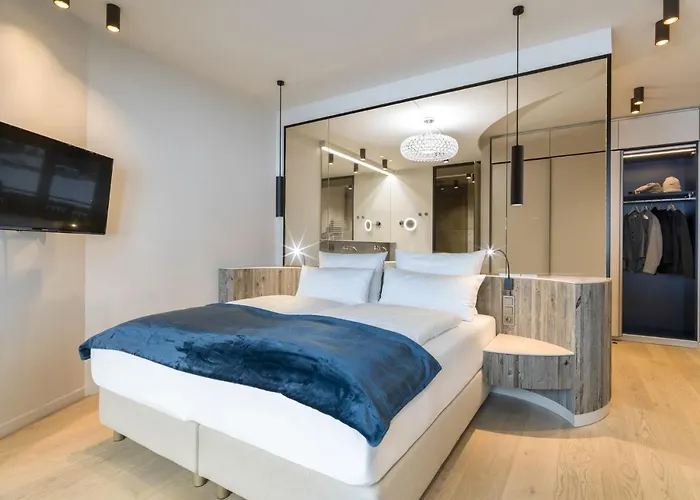 Nennerhof * トゥクス